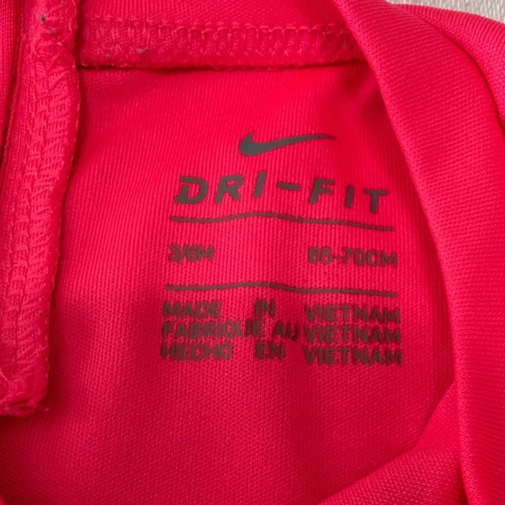 Nike Bright Pink and Black Infant Set - Picture 2 of 8